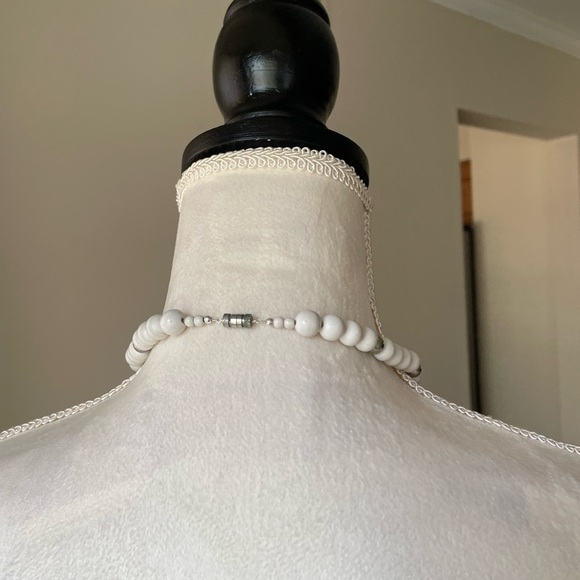 Large Shell Pendant Statement Necklace Boho Beach Vacation Minimalist Resort Wea - Picture 7 of 7